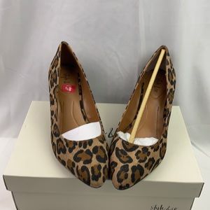 Style & Co Yvonnahf Leopard